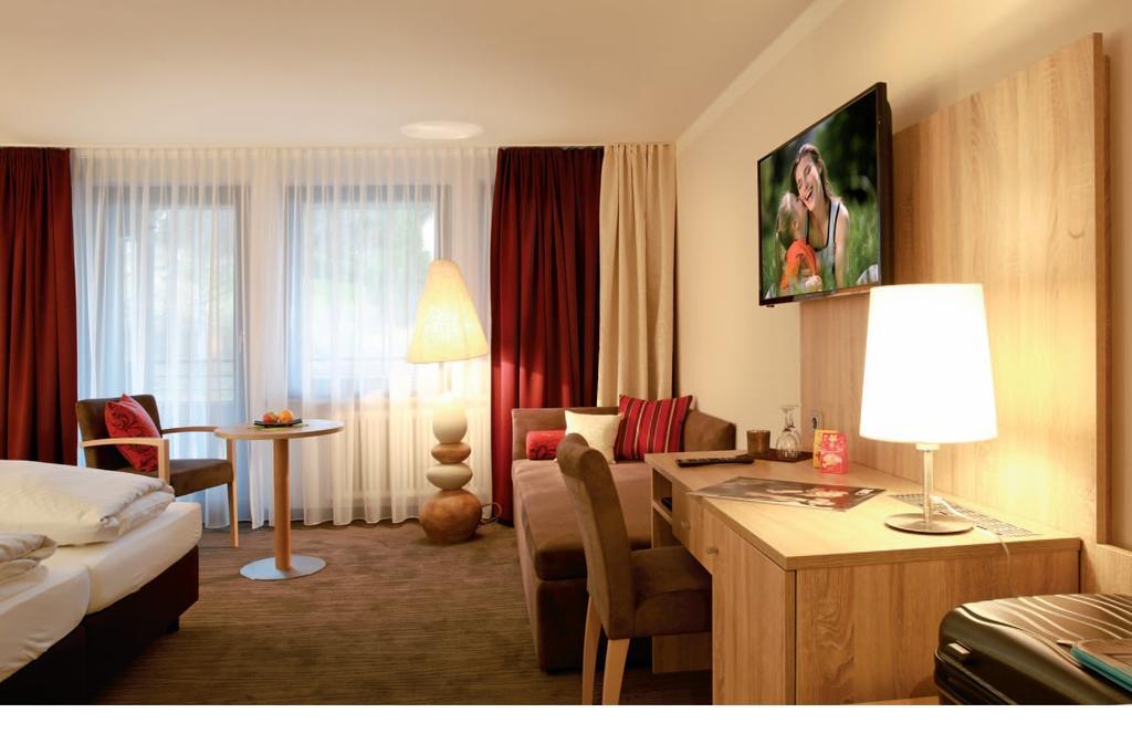 Hotel Schwarzwaldhof Enzklosterle Room photo