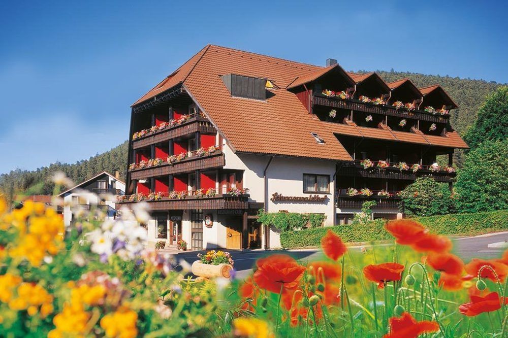 Hotel Schwarzwaldhof Enzklosterle Exterior photo